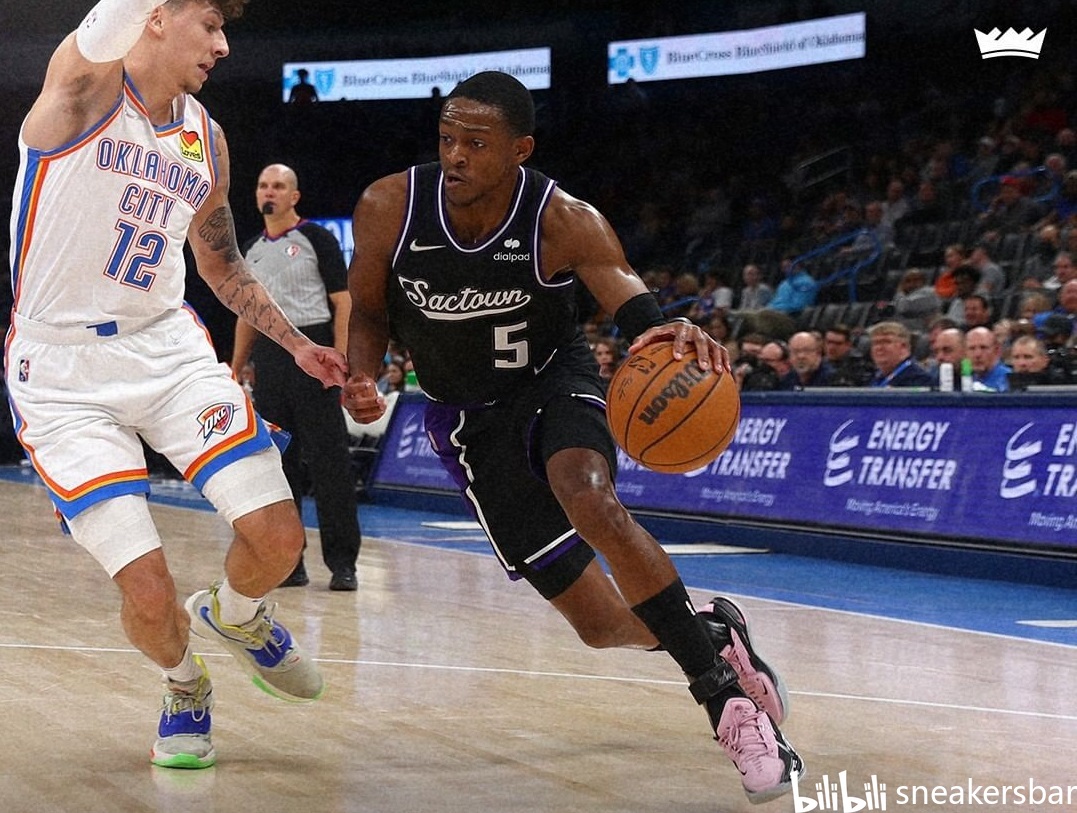 手和她的支 手和她的支